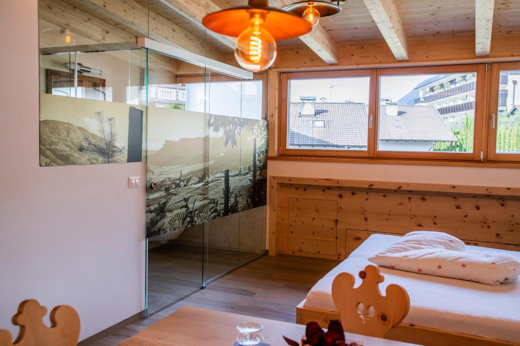 Garni Stuebele Bed & Breakfast ติโรโล ภายนอก รูปภาพ
